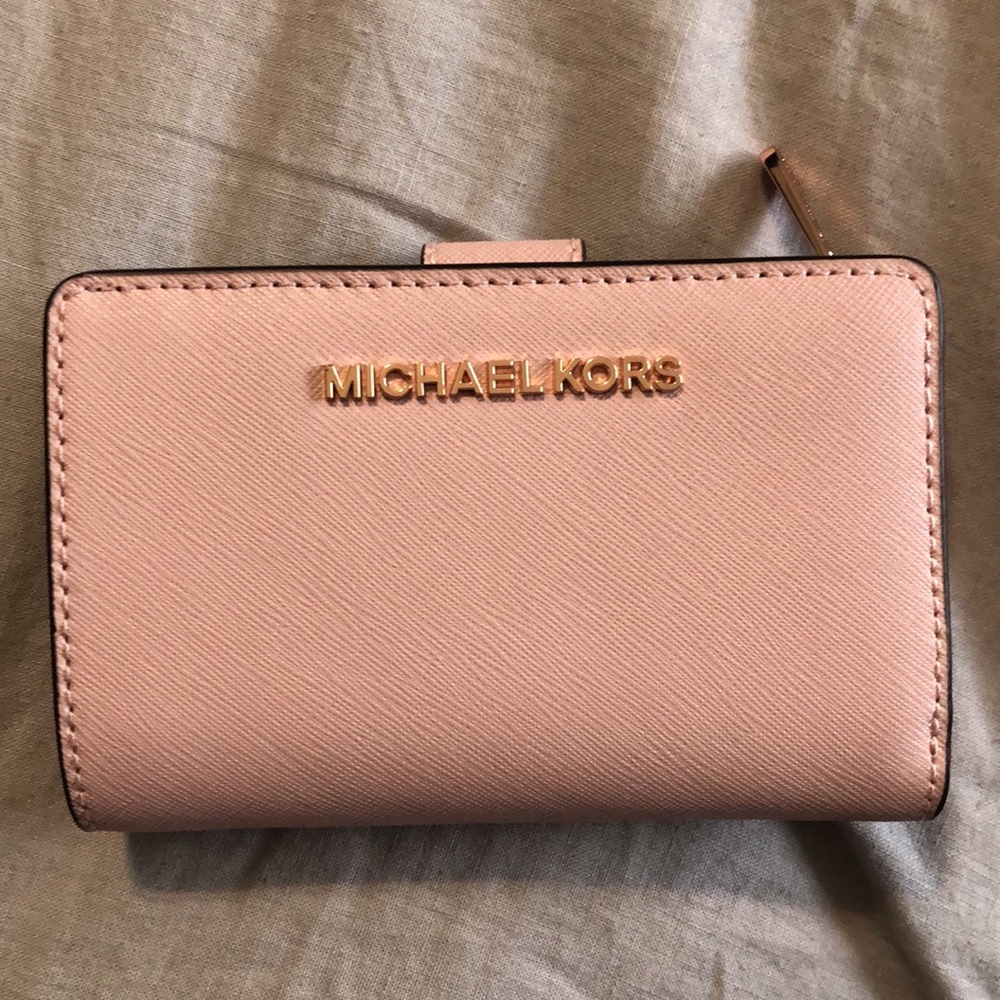 Michael Kors Small Pink Wallet
